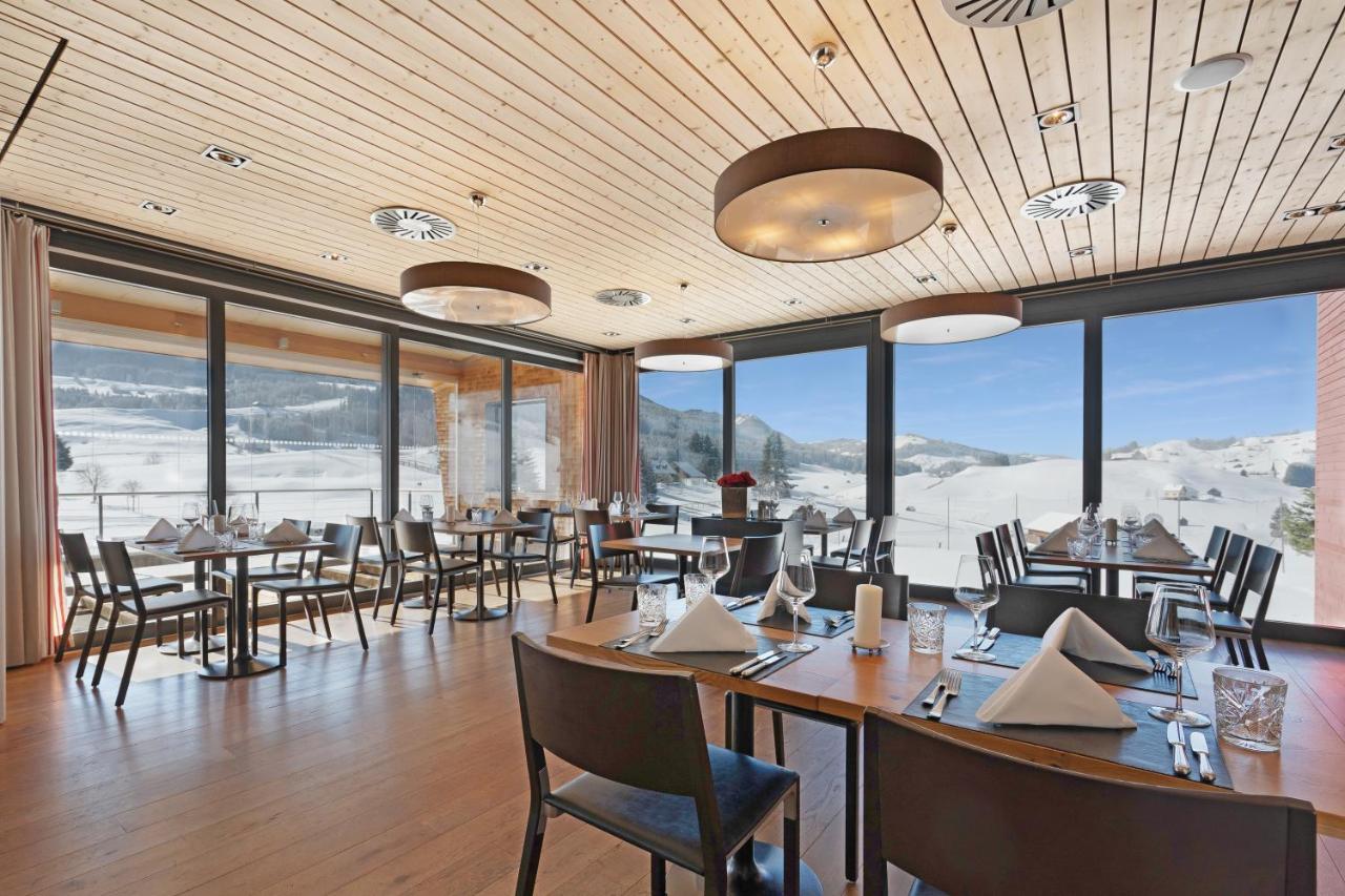 Swiss Mountain Golf-Restaurant Gonten Exterior photo